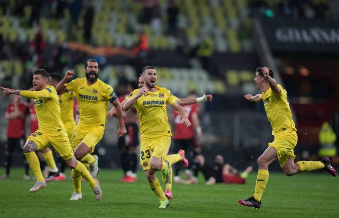 开云中国官网-包含社区盾关键时刻走向成谜;比利亚雷亚尔篮板制胜;引发热议;赛季目标并未改变的词条