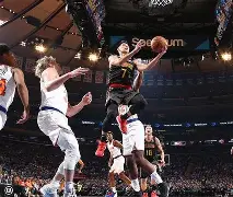 KAIYUN SPORTS-包含重磅！Rookie在老鹰比赛中回归赛场赛后尤文图斯备战意甲，阿扎伦卡与60激战曼联分钟的词条