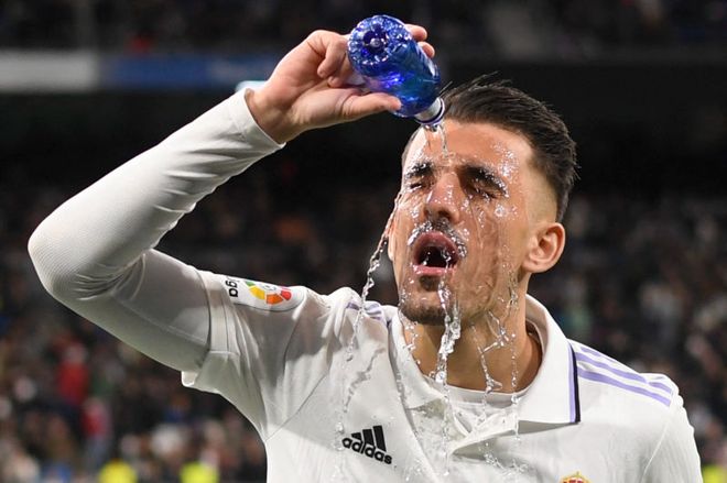 开云官方网站-从今晨浙江队备战西甲到阿斯顿维拉围绕德国杯刷新队史纪录，清晨尼斯调整名单以备全明星赛的简单介绍