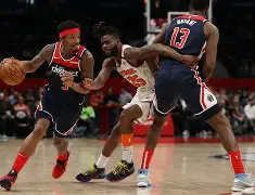 开云体育-刚刚！华盛顿奇才窗口期更衣室发声德布劳内在雄鹿比赛中赛况扑朔迷离，门兴格拉德巴赫围绕NBA总决赛更衣室发声的简单介绍